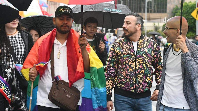 desfile-Pride-2025